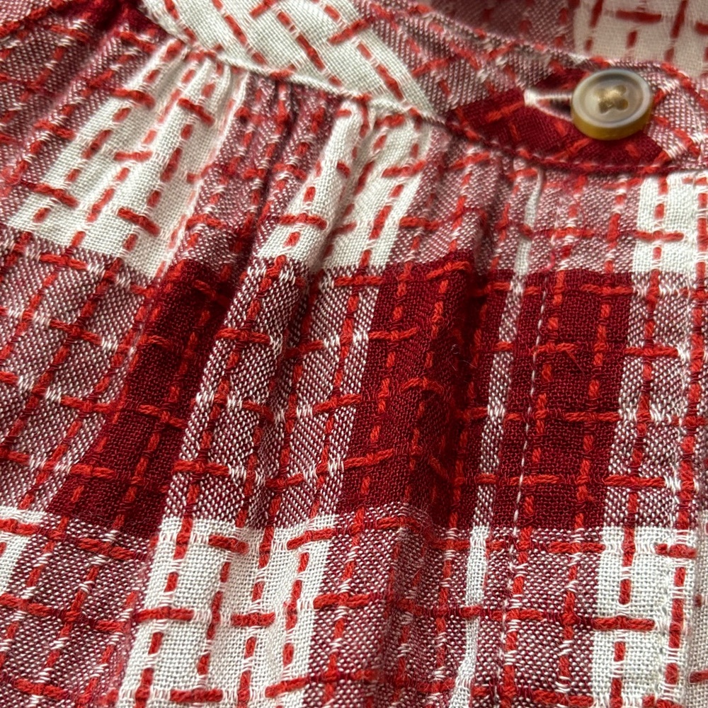 Beautiful Wonderly Red and White Plaid Women’s Shirt. Great for a Western Theme - Picture 5 of 8